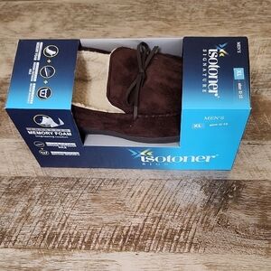 Isotoner Cream and Brown Loafers Slip-Ons